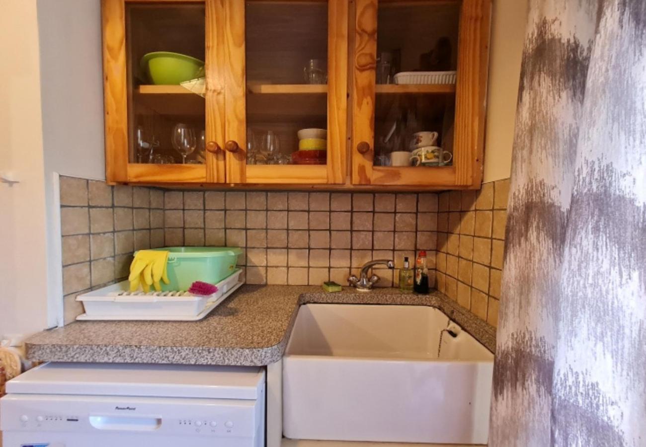 Cushatrough Claddaghduff Buitenkant foto